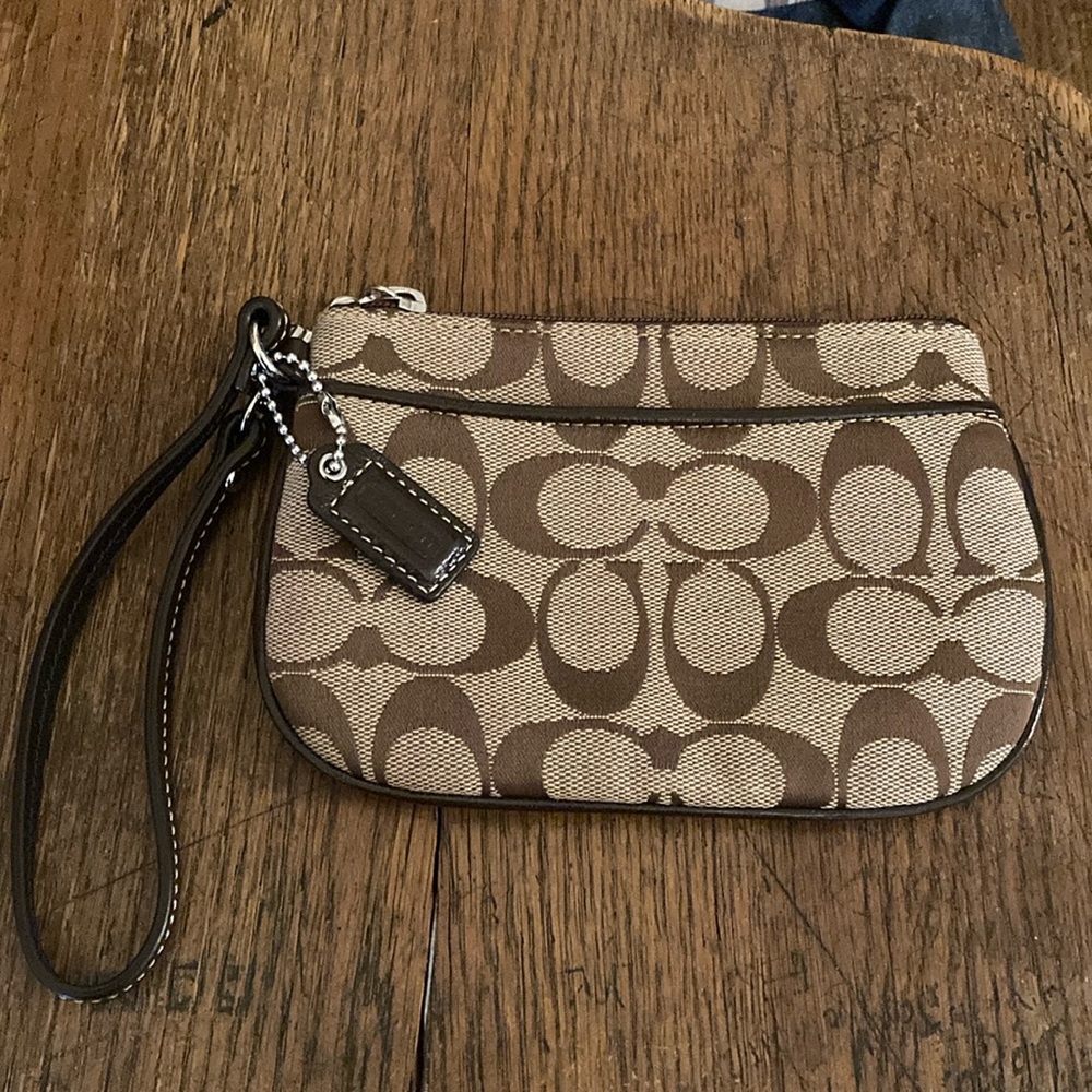 Coach Wristlet in Classic Signature Print Like New!